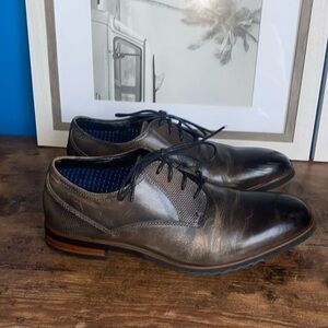 Steve Madden men’s size 9 Lawton shoes, charcoal Brown dress shoes great shape